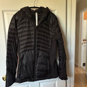 Lululemon Athletica Black Puffer Jacket for Cold Weather
